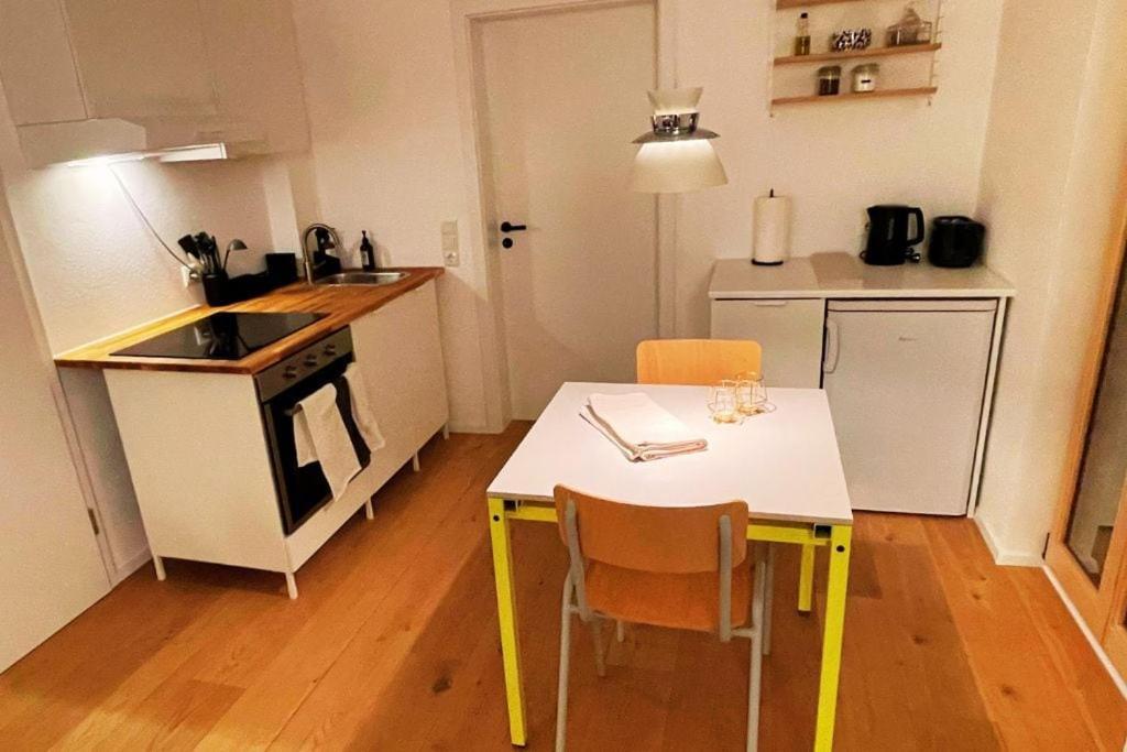 Lejlighed Charmantes - Fuer 2-4 Personen - Modern, Ruhig, Parkplatz Passau